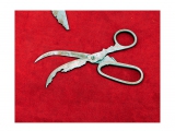 Apertura, 2014 - 2015 ( Detail ) / Handmade scissors of steel / Variable dimensions